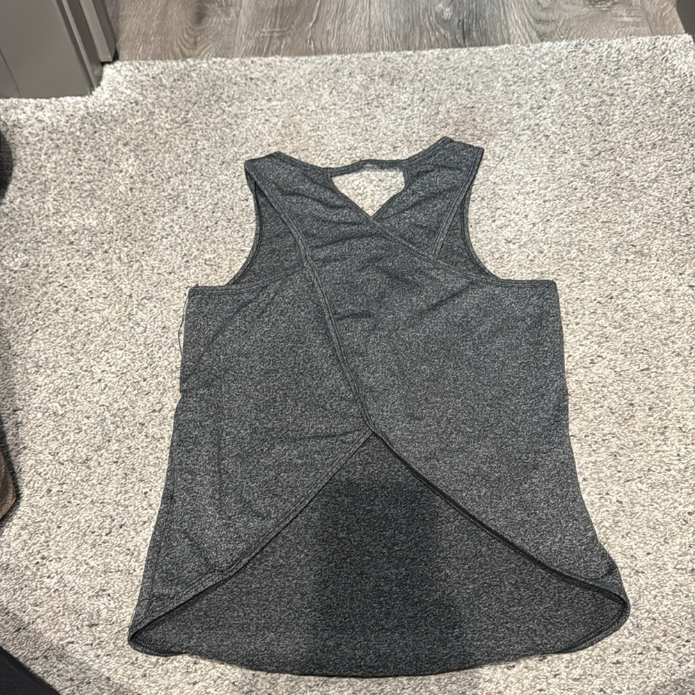 Tank - Picture 2 of 2